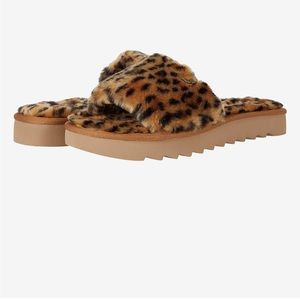 koolaburra ugg cheetah slippers, size 7, good condition